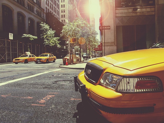 街中のタクシー