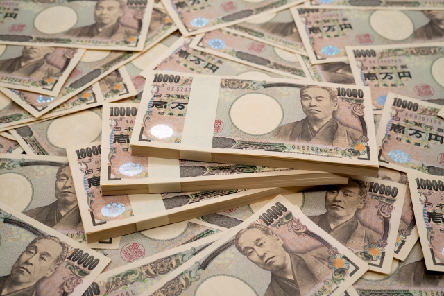 一万円札の札束